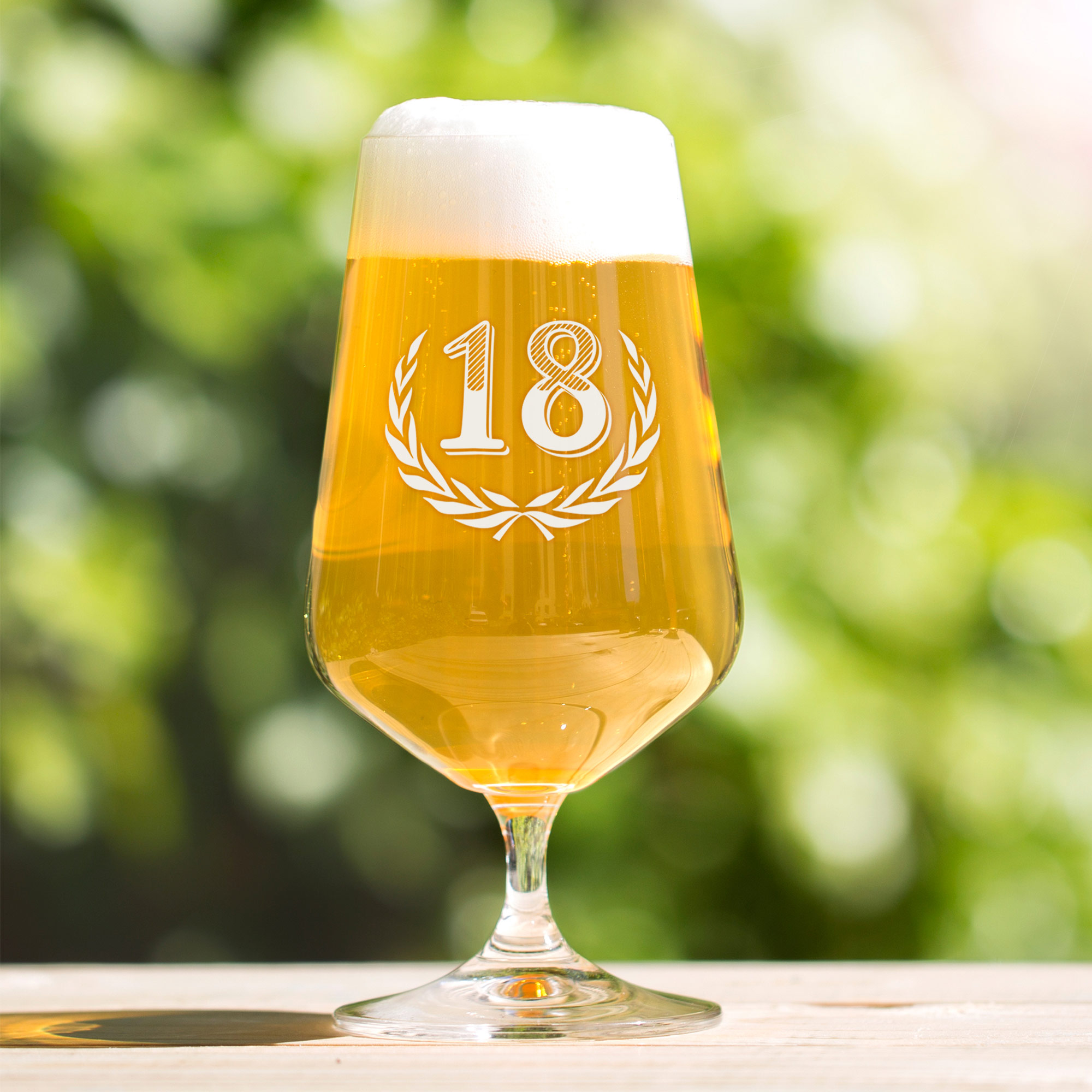 Bierglas mit Gravur zum 18. Geburtstag Bierglas mit Gravur zum 18. Geburtstag
