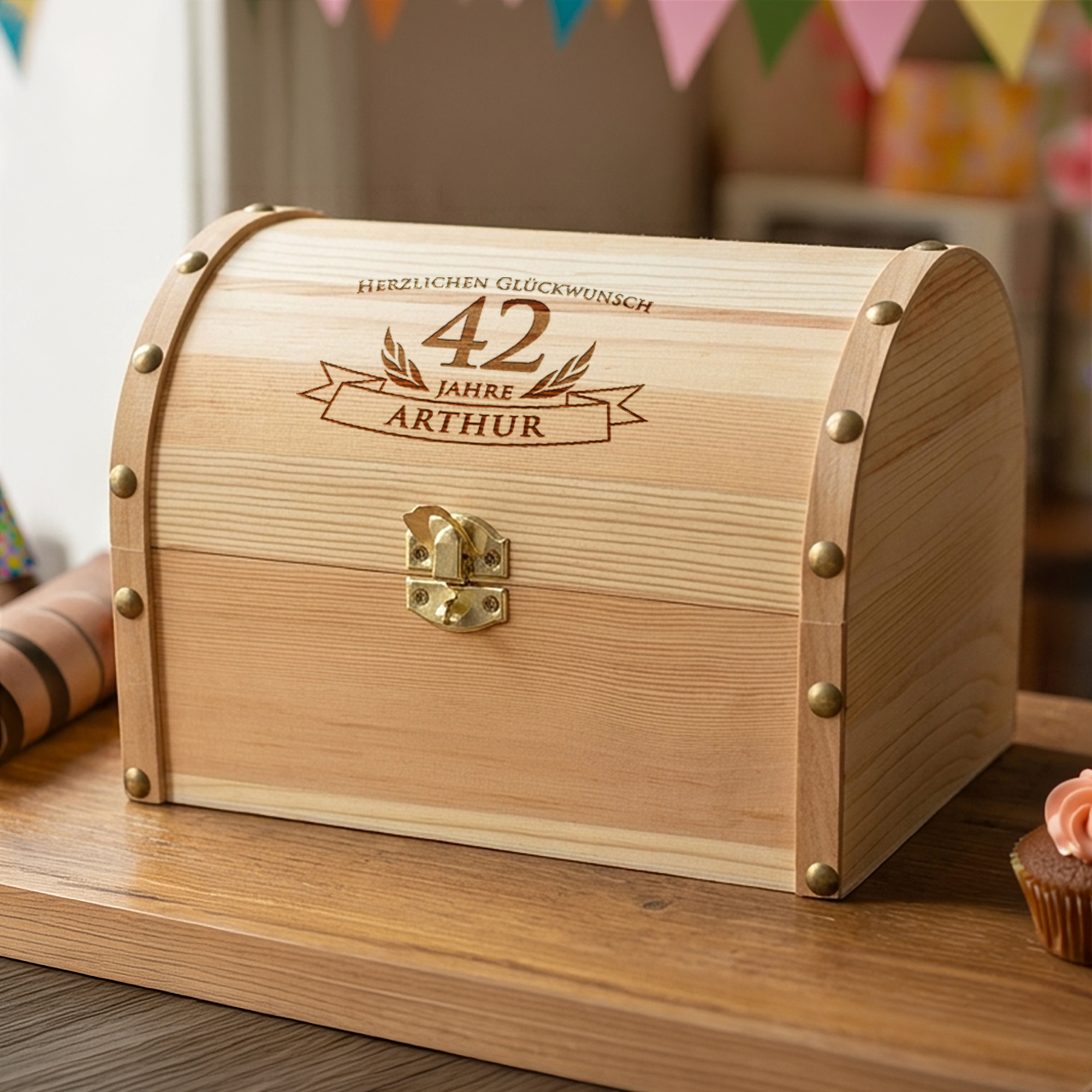 Geld Schatzkiste zum Geburtstag Groß