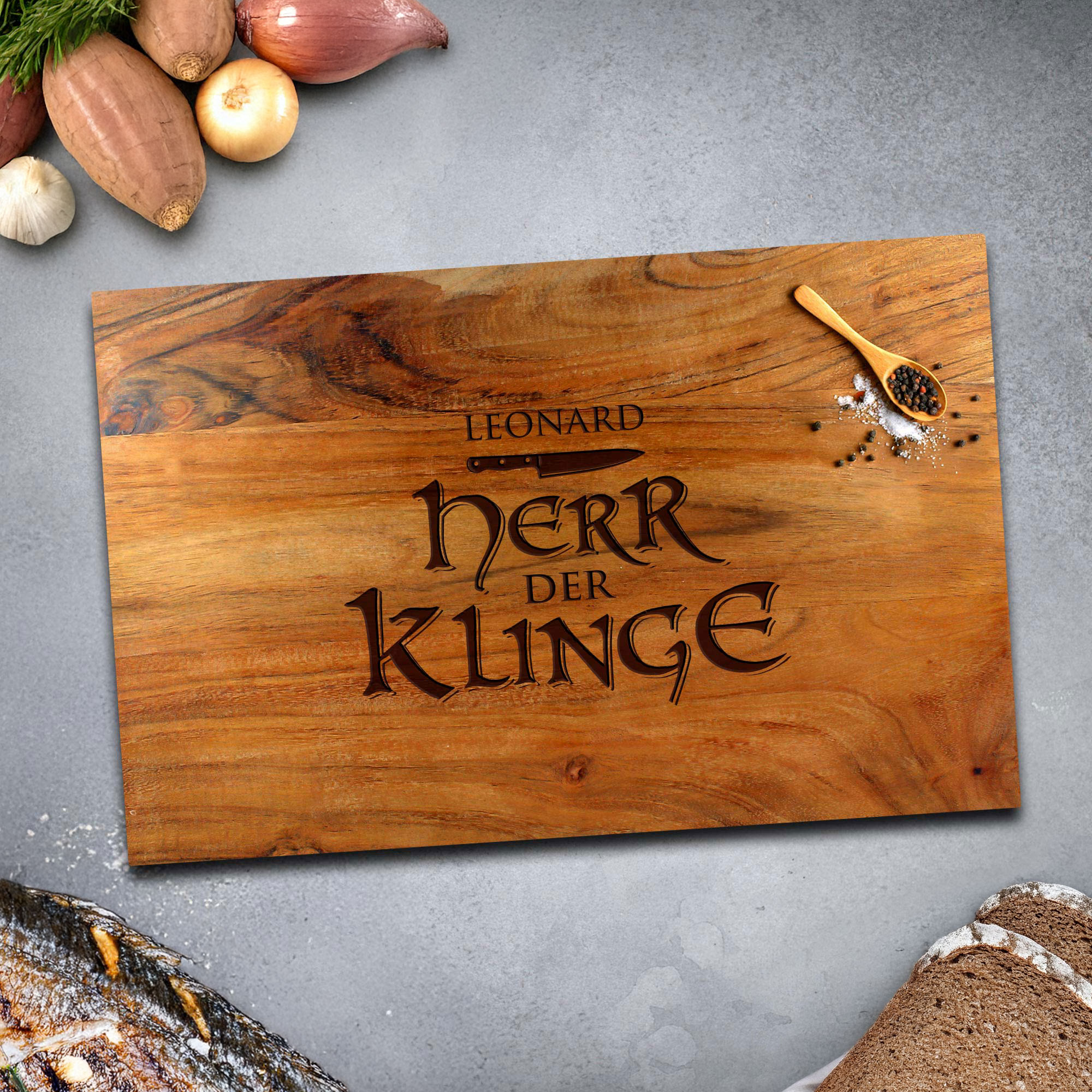 Schneideblock mit Griffmulden - Herr der Klinge Gravur