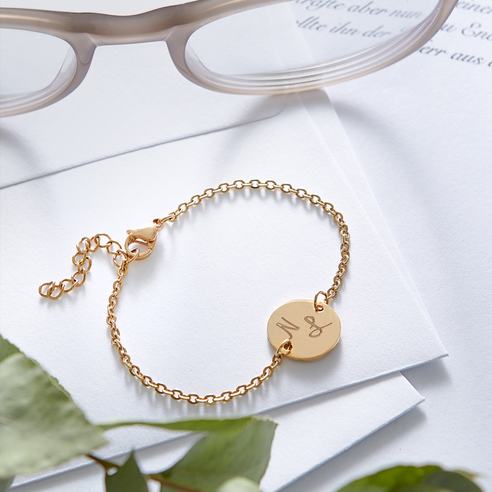 Armband Gold mit runder Plakette - Initialen 3709