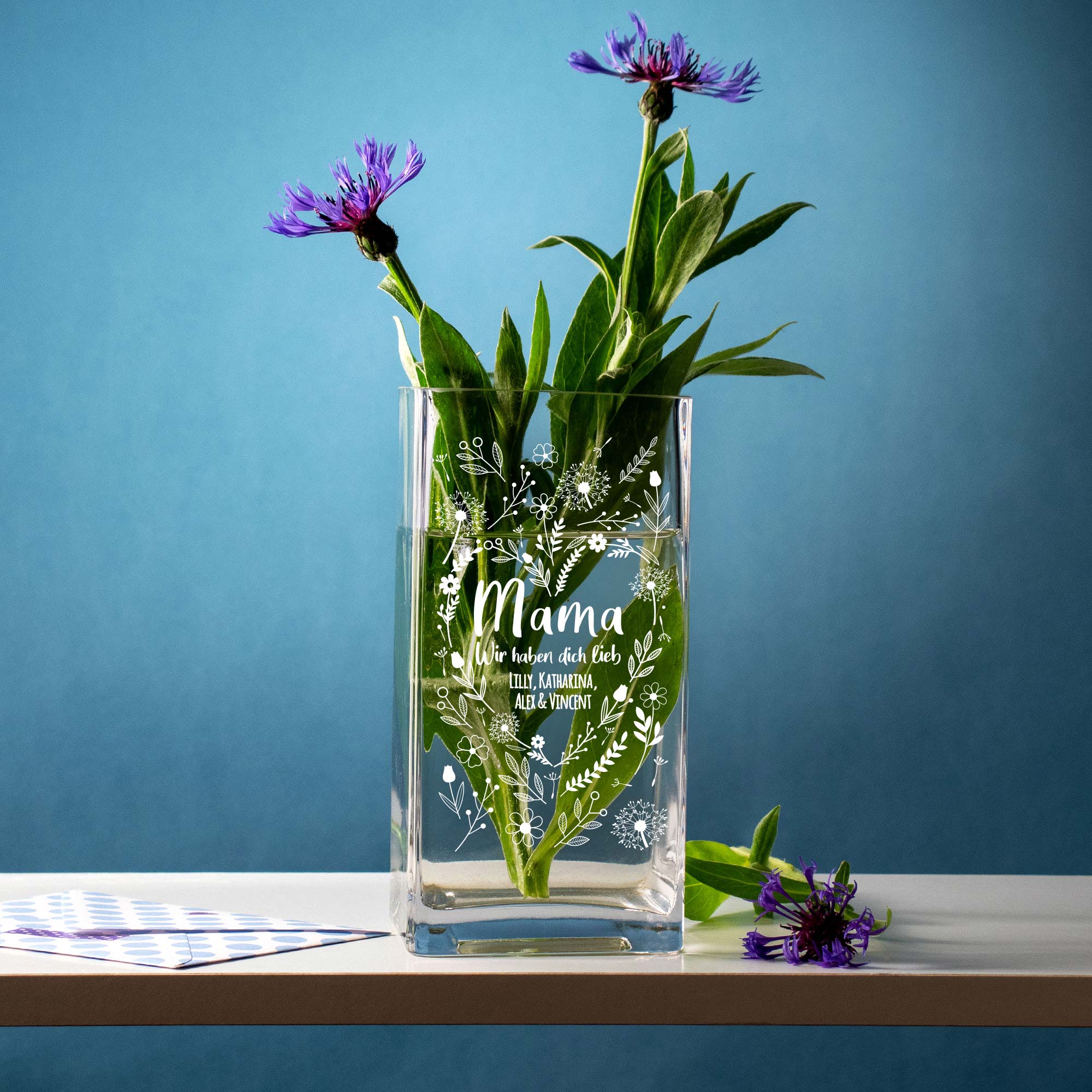 Vase mit Gravur - Blumenherz für Mama