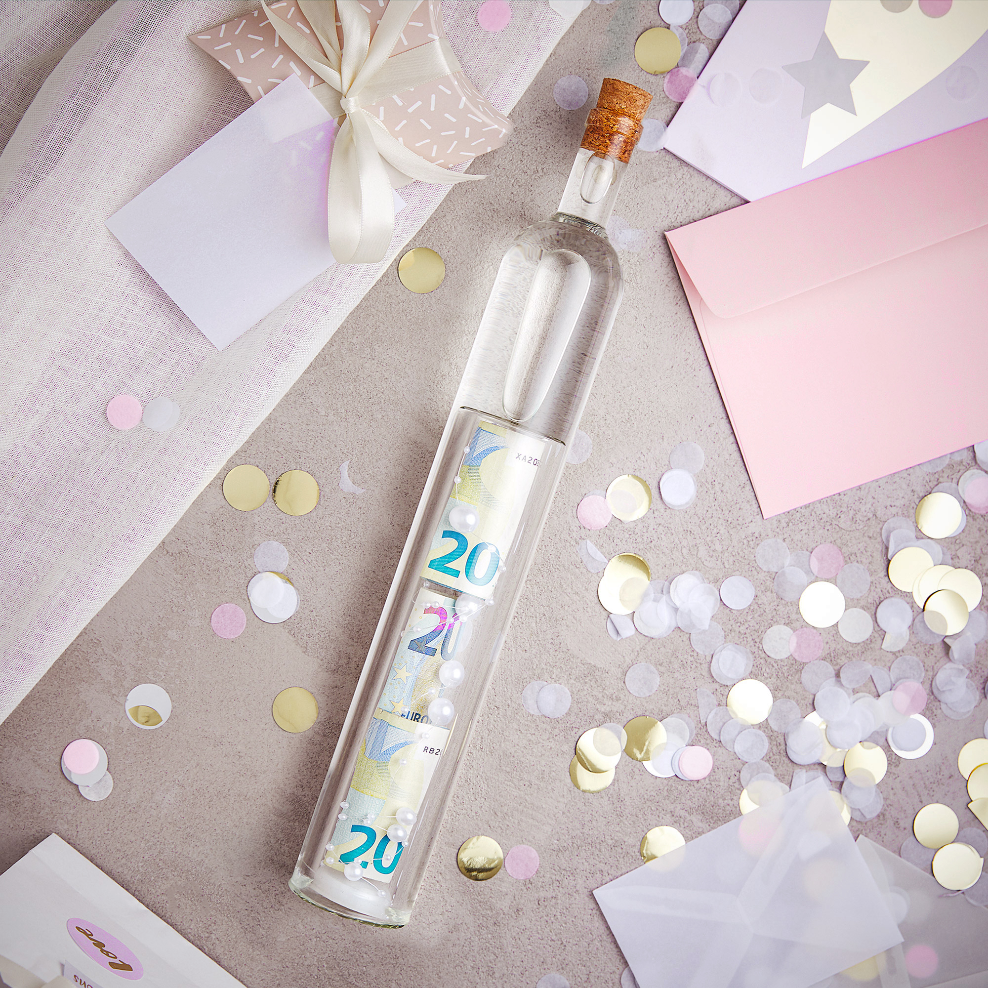 Geschenkflasche mit Hohlraum