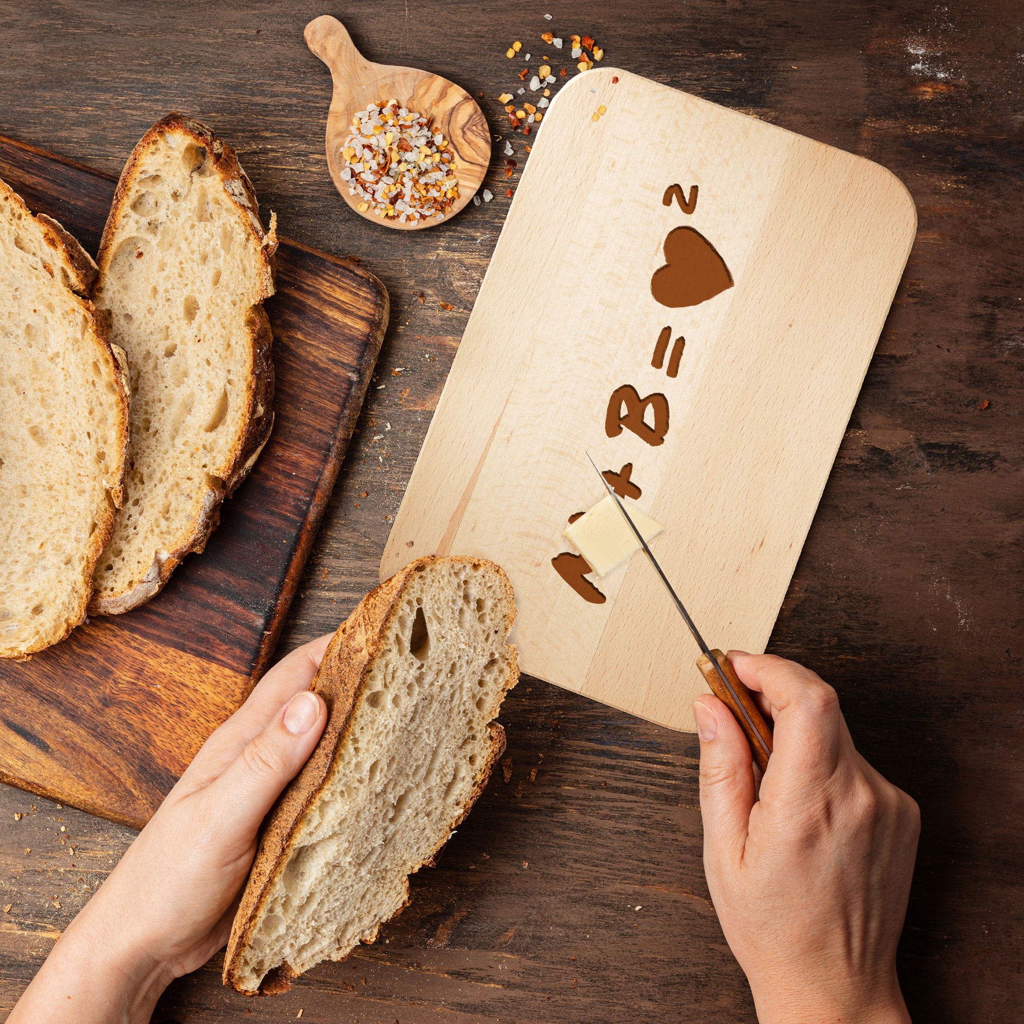 Frühstücksbrettchen mit Gravur - Herz zum Quadrat