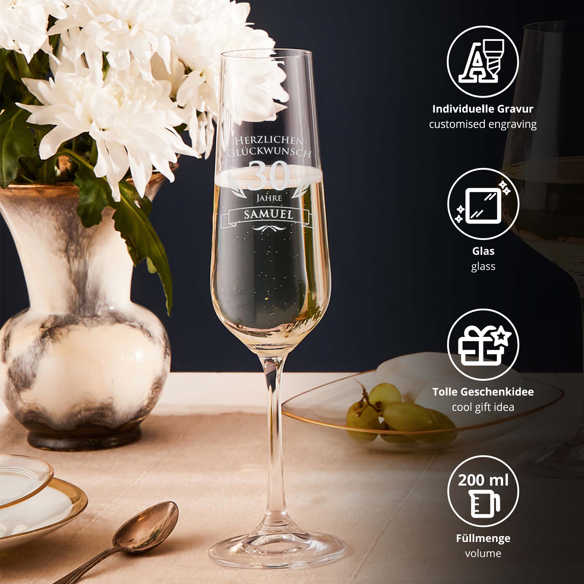 Sektglas zum 30. Geburtstag