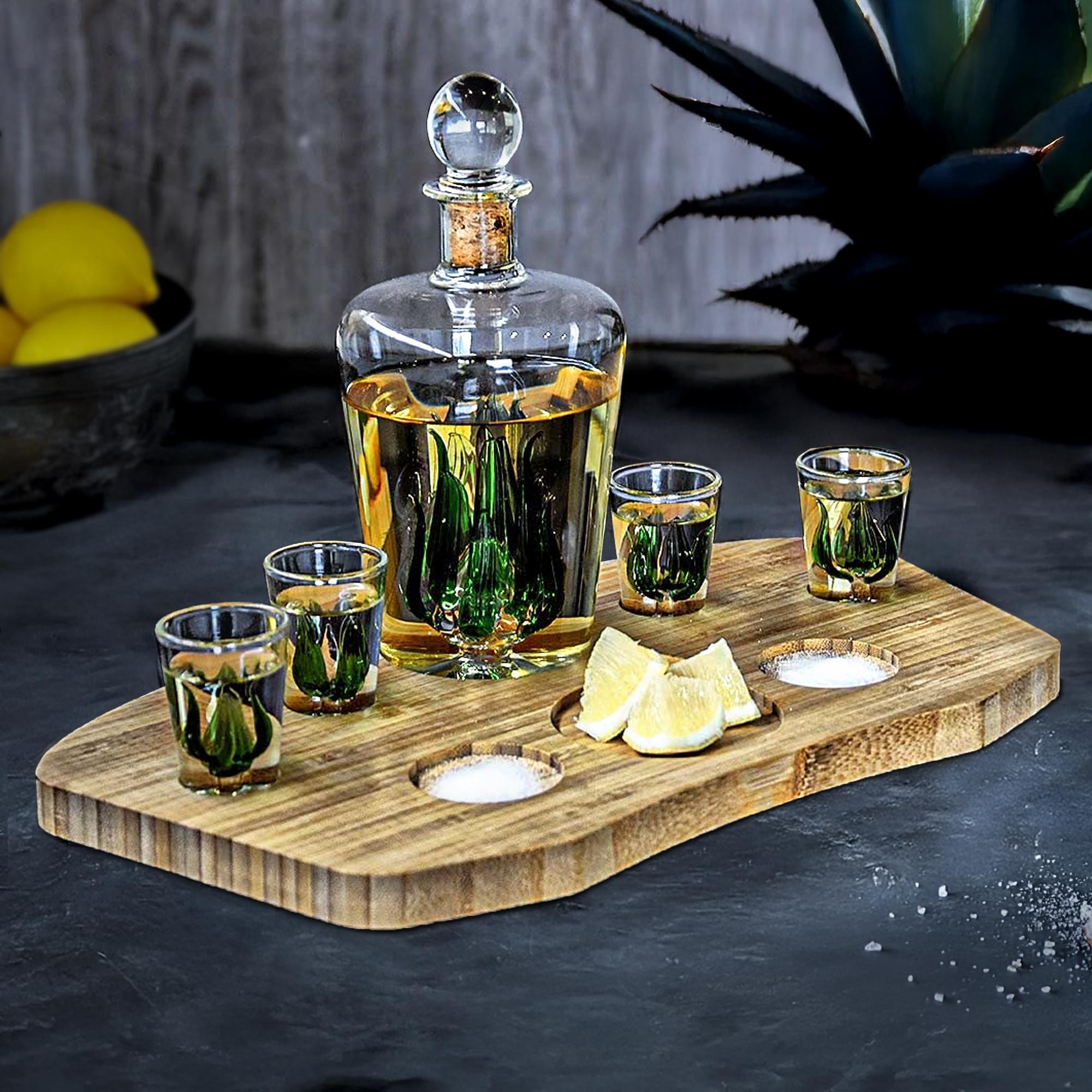 Tequila Geschenkset - Karaffe mit 4 Shotgläsern 