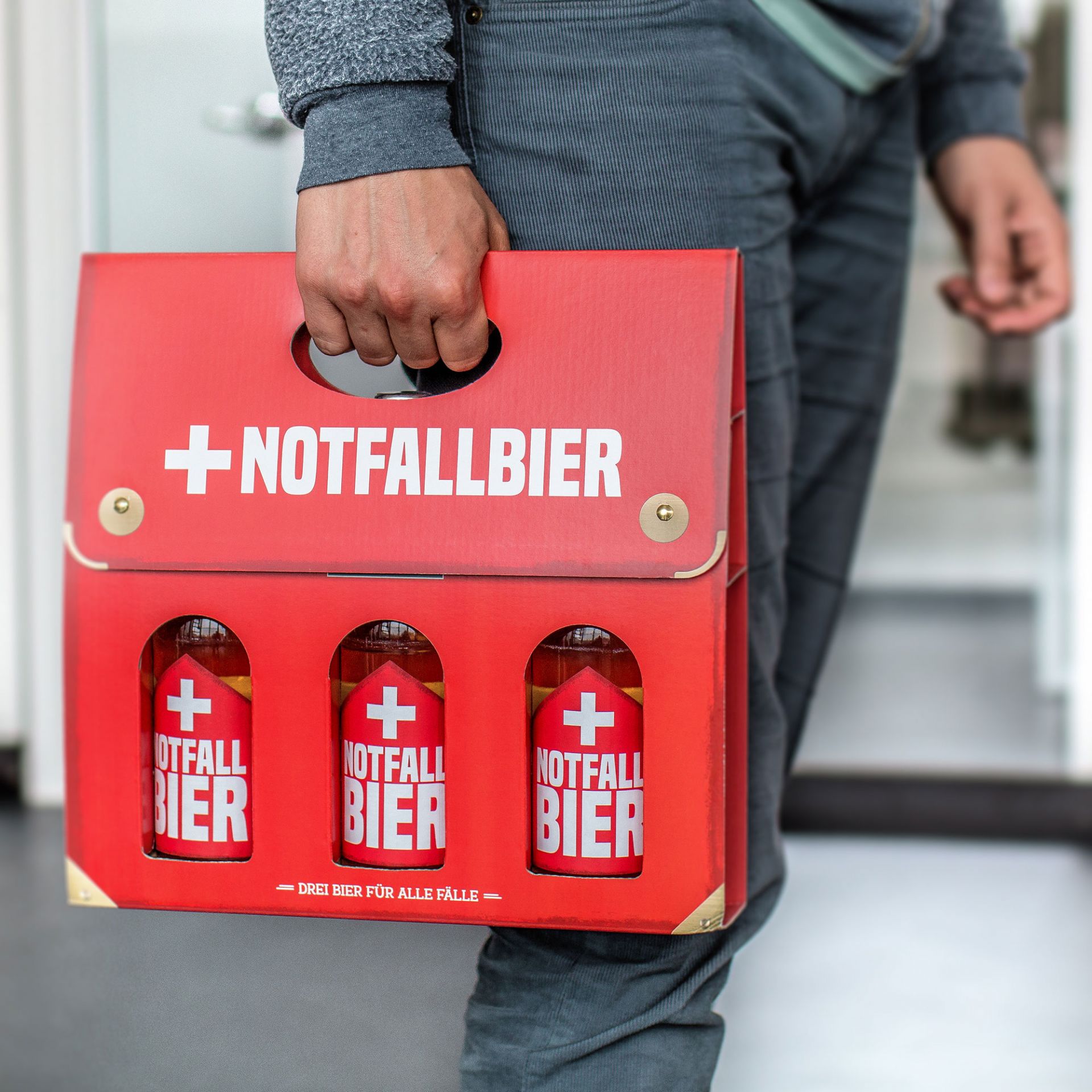 Bier Handtasche für Männer - Notfallbier