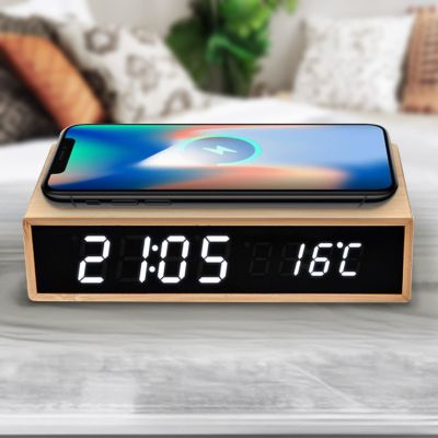 3in1 Digitaluhr mit Wecker und Ladestation für